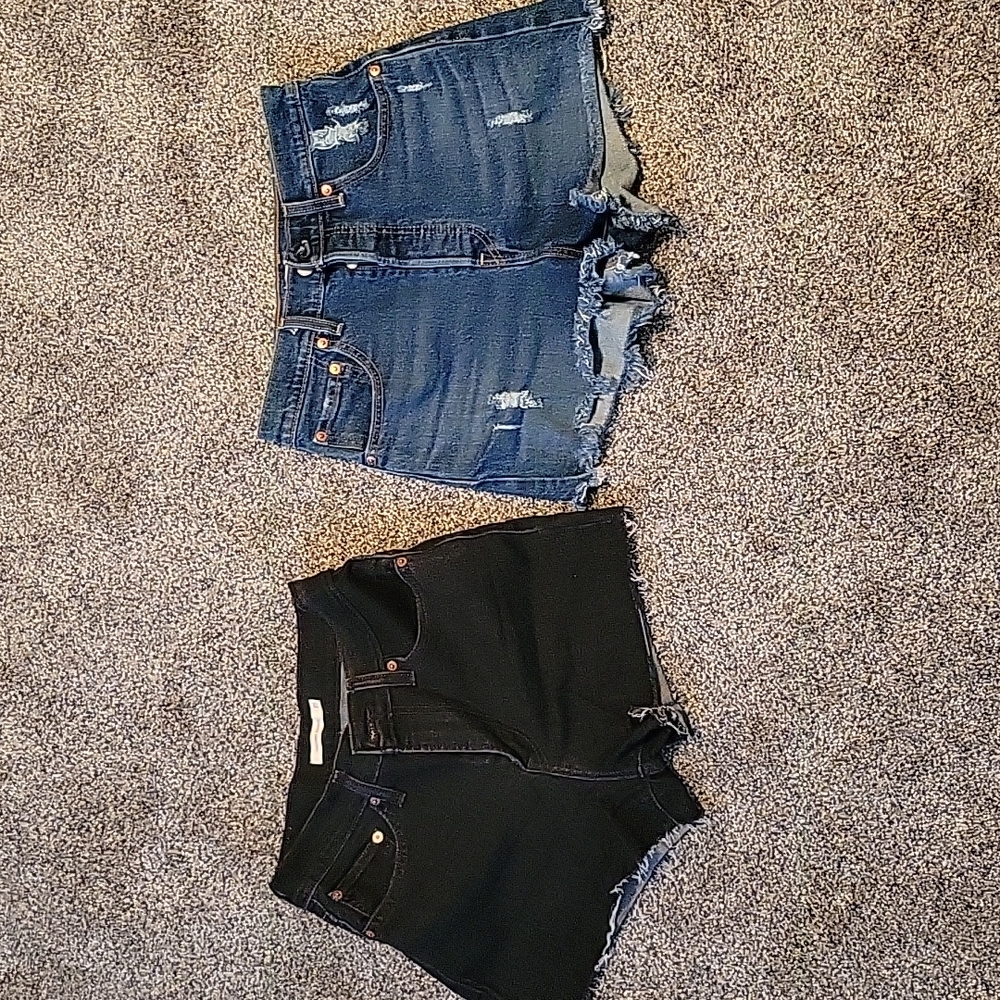 2 Pairs of Levi's Shorts